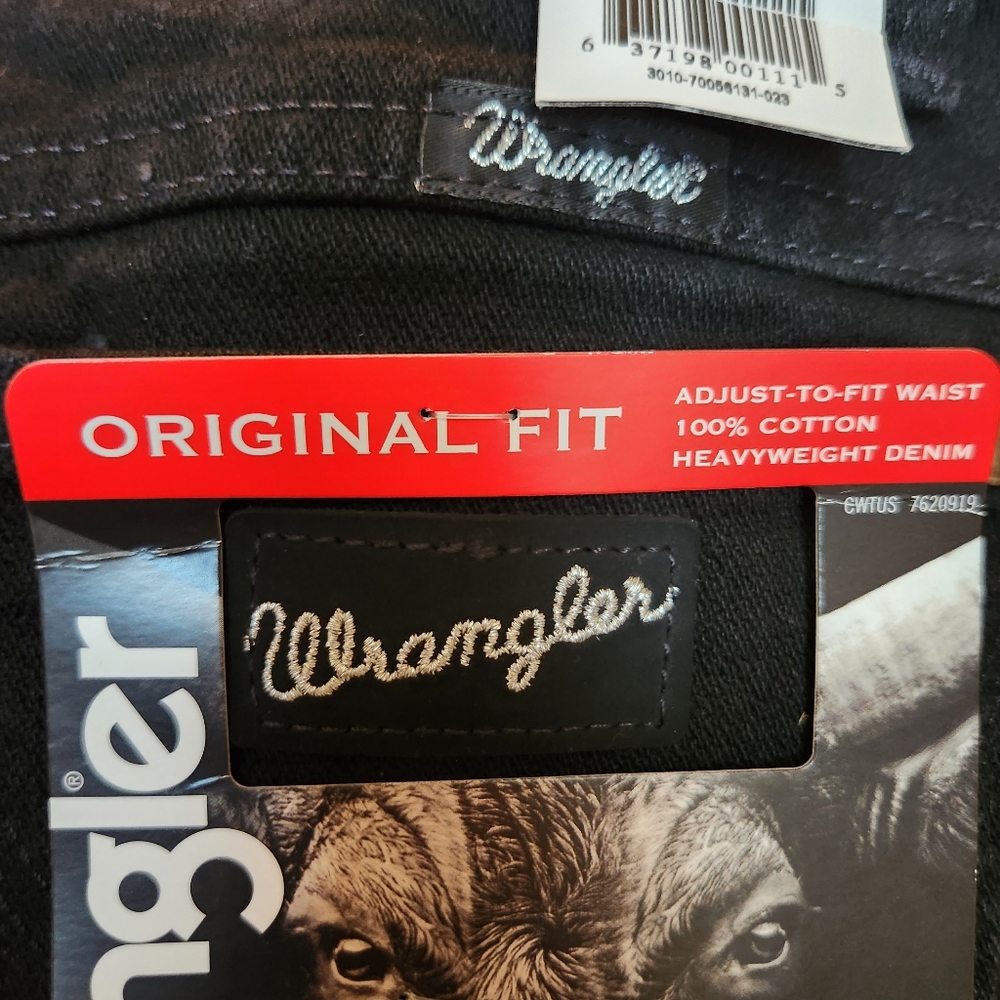 NWT Wrangler boy jeans, 14 black